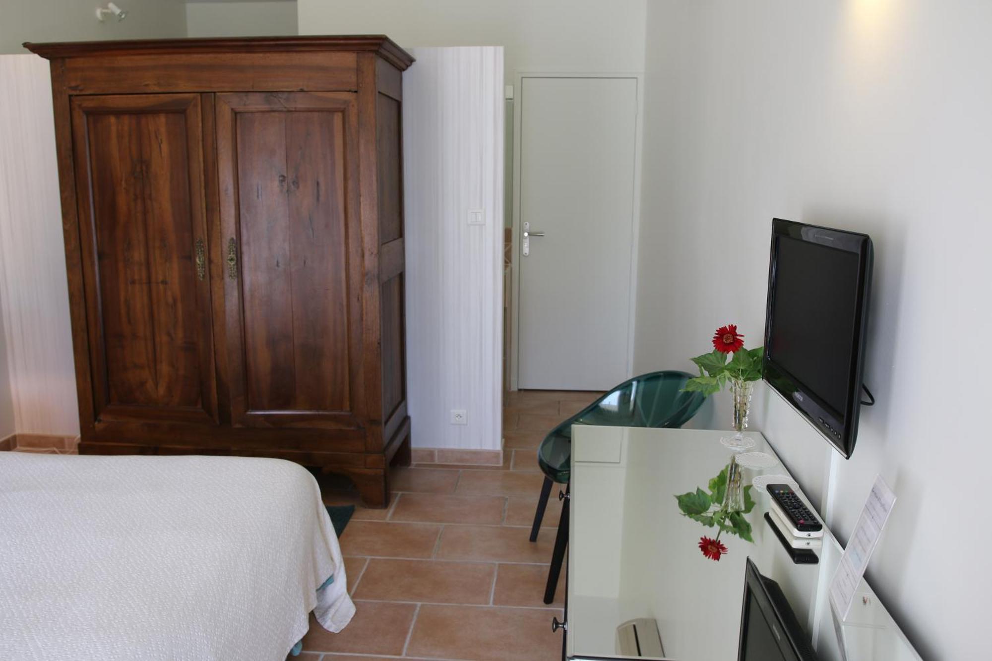 Le Relais D'Angelique Bed & Breakfast Lunel  Ngoại thất bức ảnh