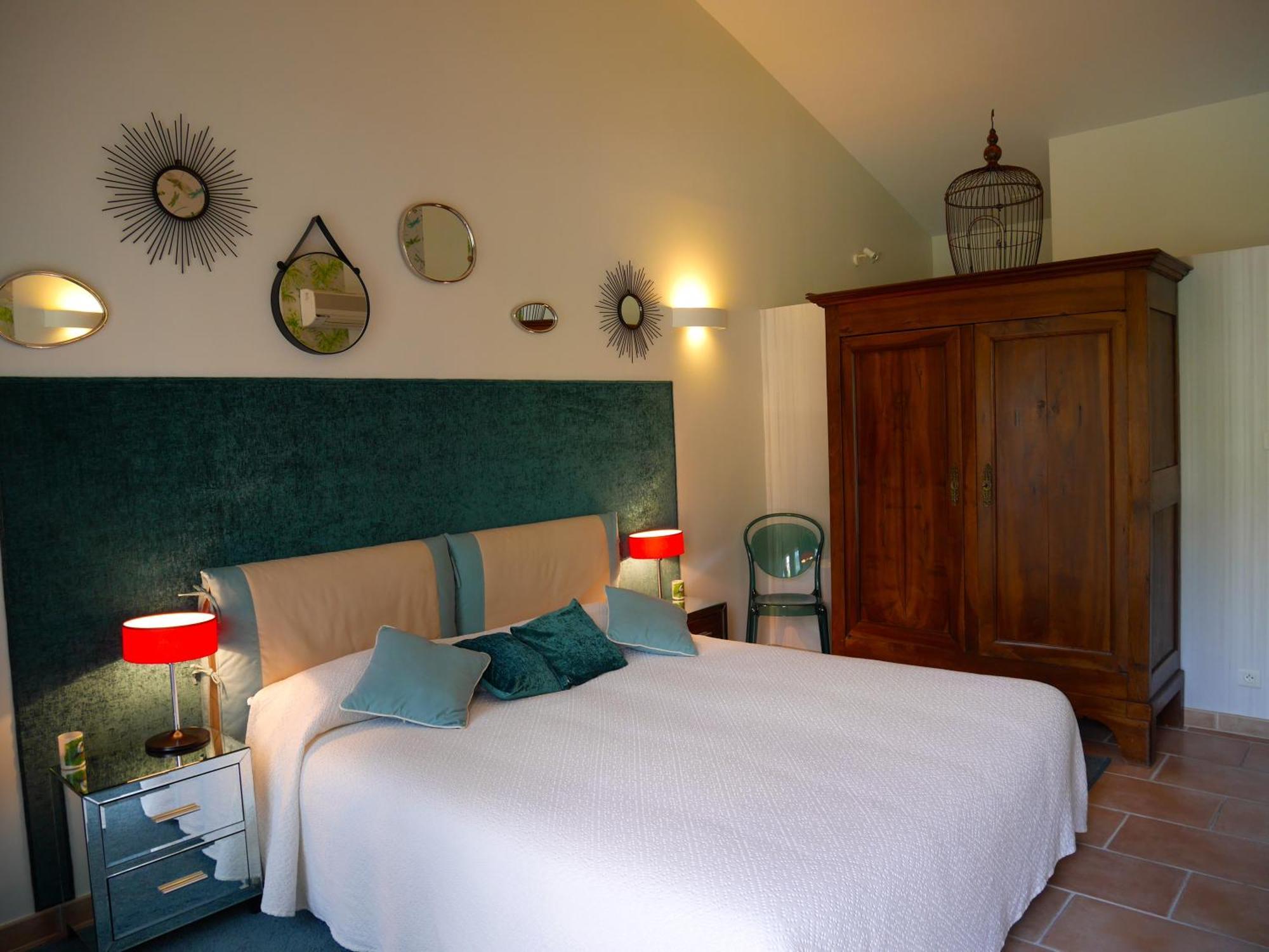 Le Relais D'Angelique Bed & Breakfast Lunel  Phòng bức ảnh