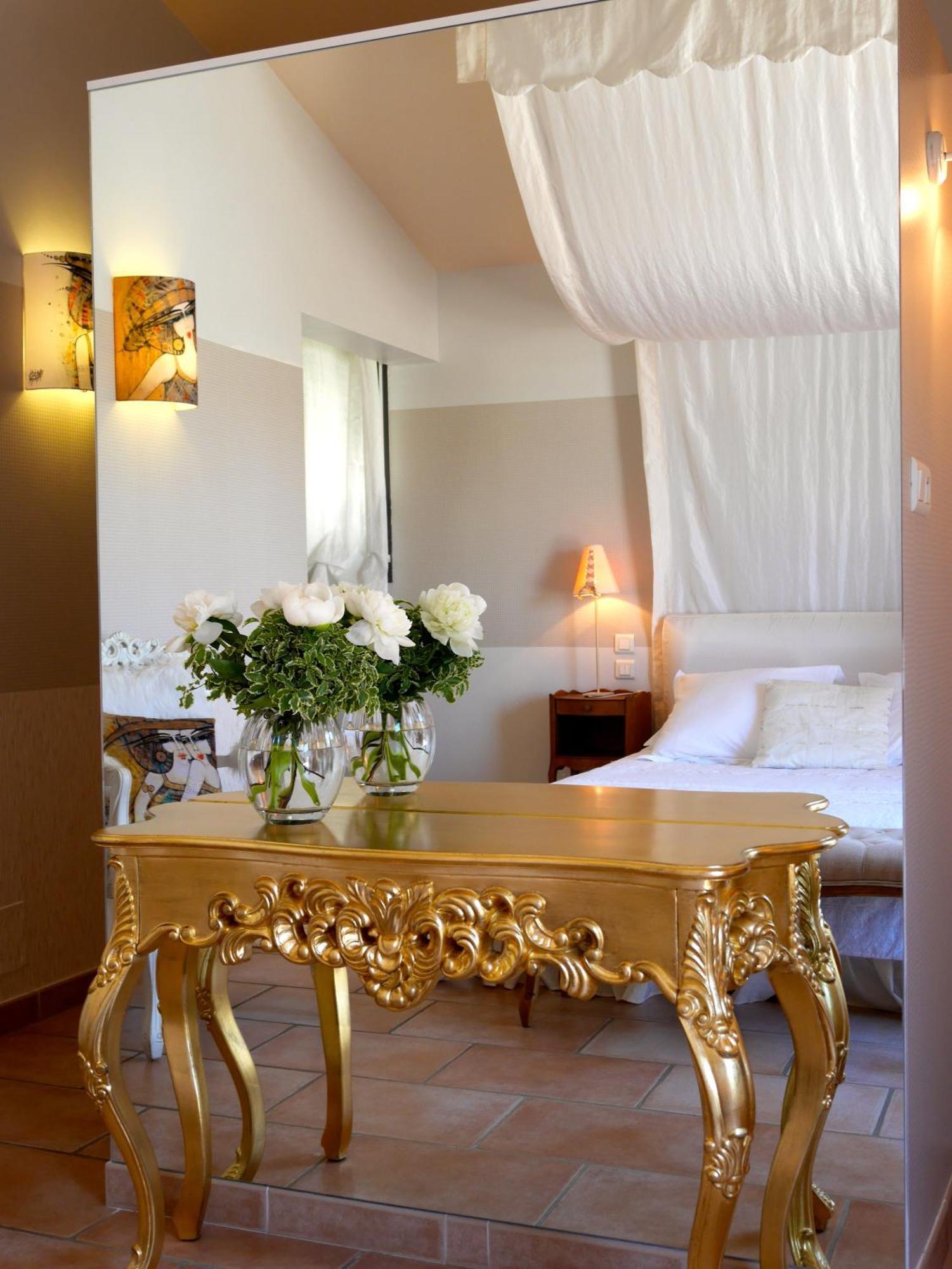 Le Relais D'Angelique Bed & Breakfast Lunel  Phòng bức ảnh
