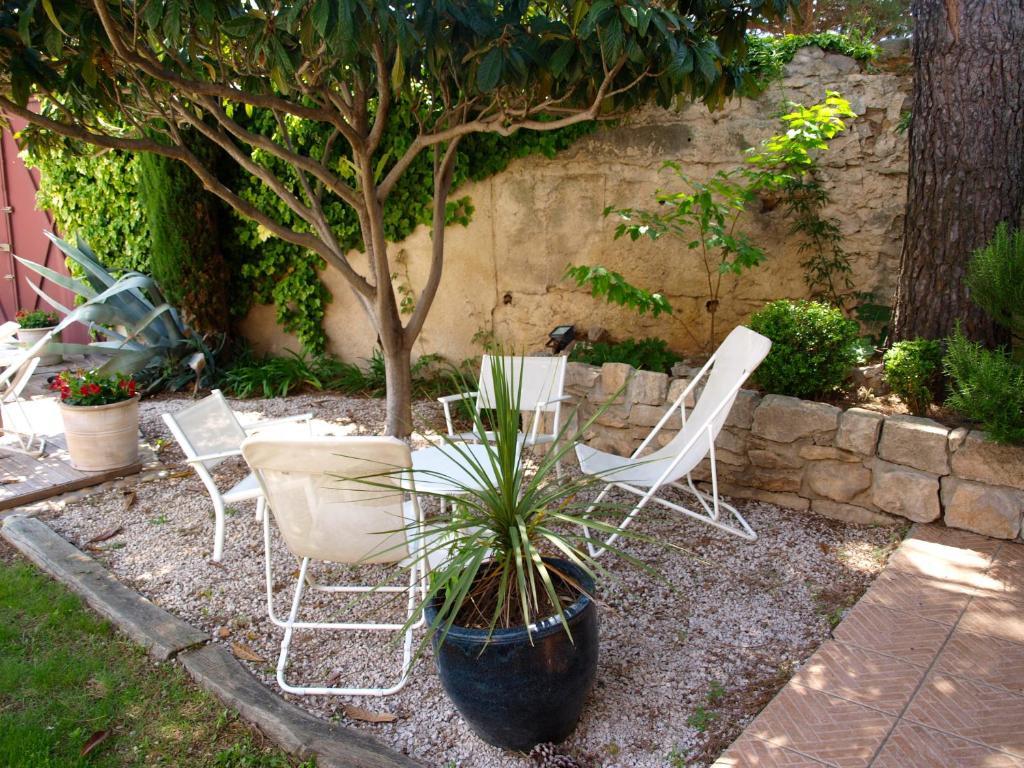 Le Relais D'Angelique Bed & Breakfast Lunel  Ngoại thất bức ảnh